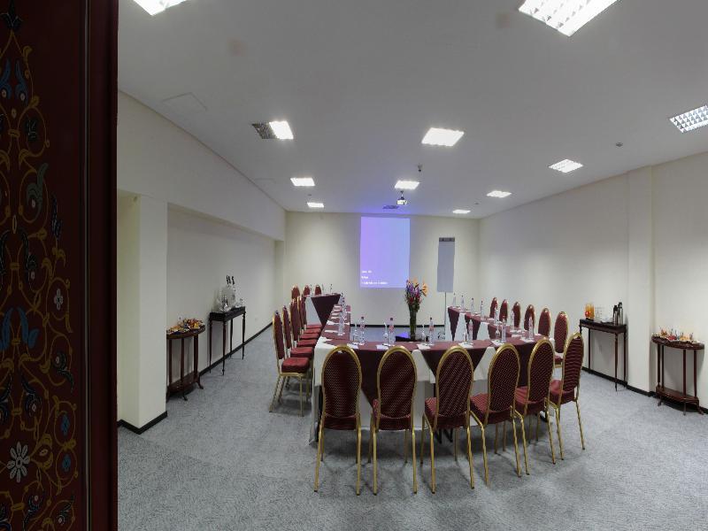 Grand Mogador Menara &