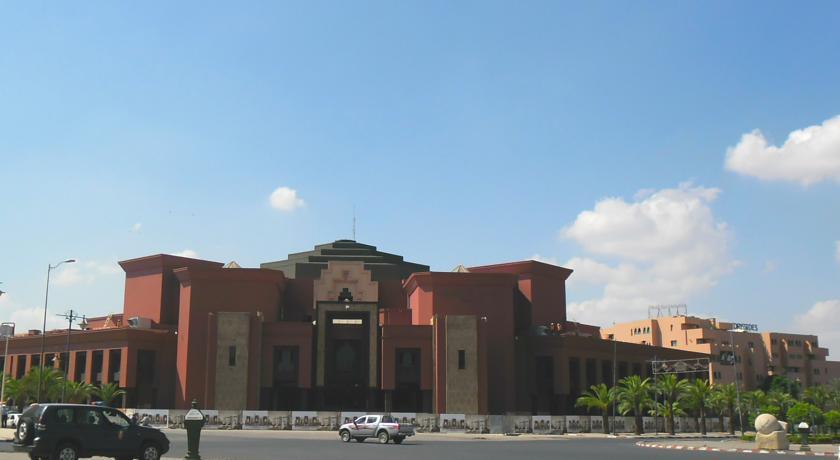 Grand Mogador Menara & Hotel 5*